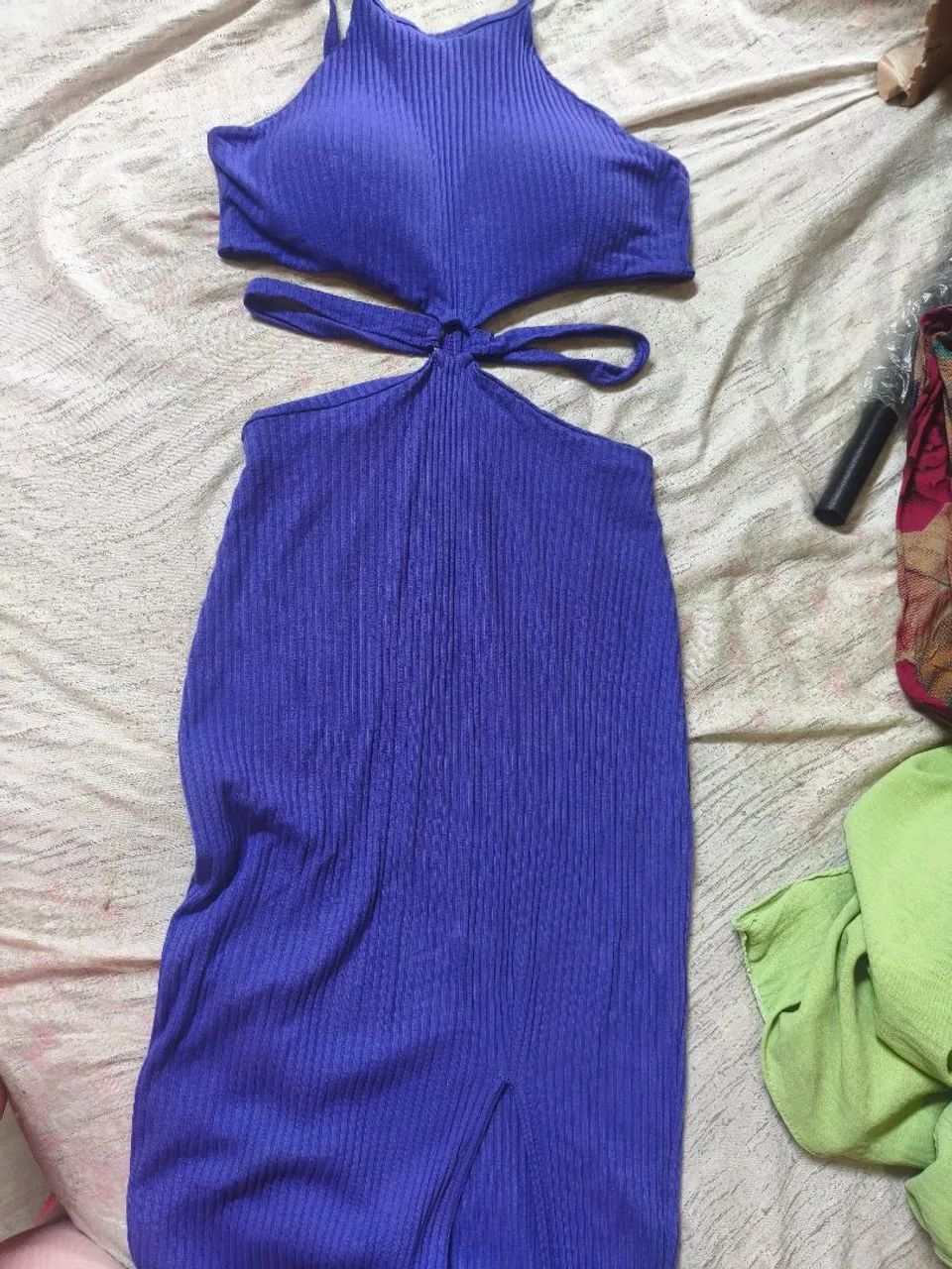 Sapatos e roupas  - Foto 5