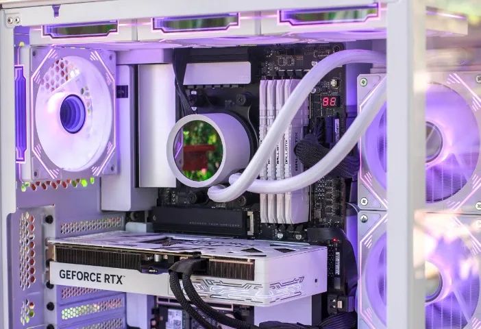 5800X - 32GB - RTX 5070 - Foto 4