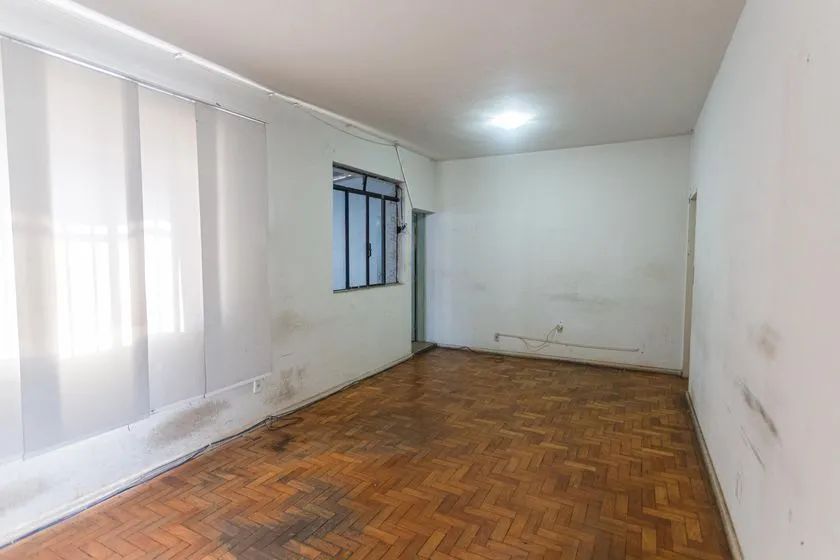 Casa à Venda - Floresta, 7 Quartos, 290 m2 - Foto 2