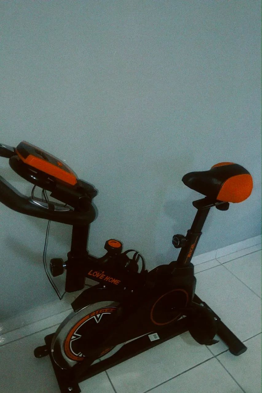 BICICLETA ERGOMÉTRICA NOVA