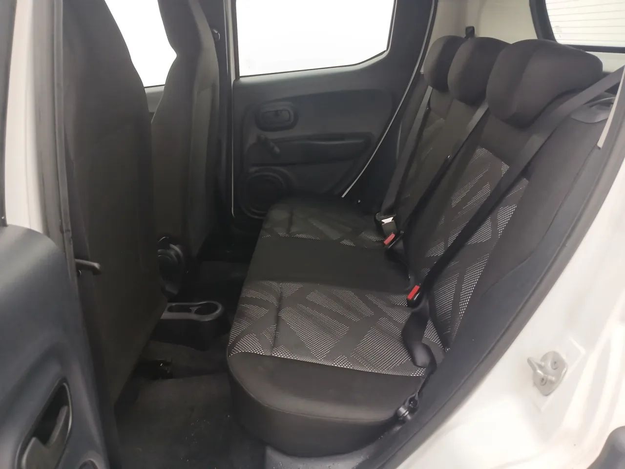 Fiat Mobi LIKE 1.0 Fire Flex 5p., foto 17 de 18