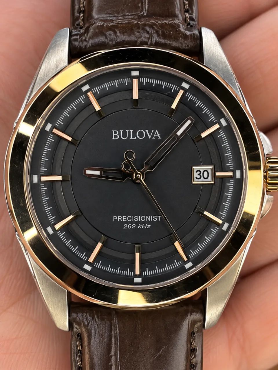 Bulova Precisionist 43mm 98b267 - Foto 2