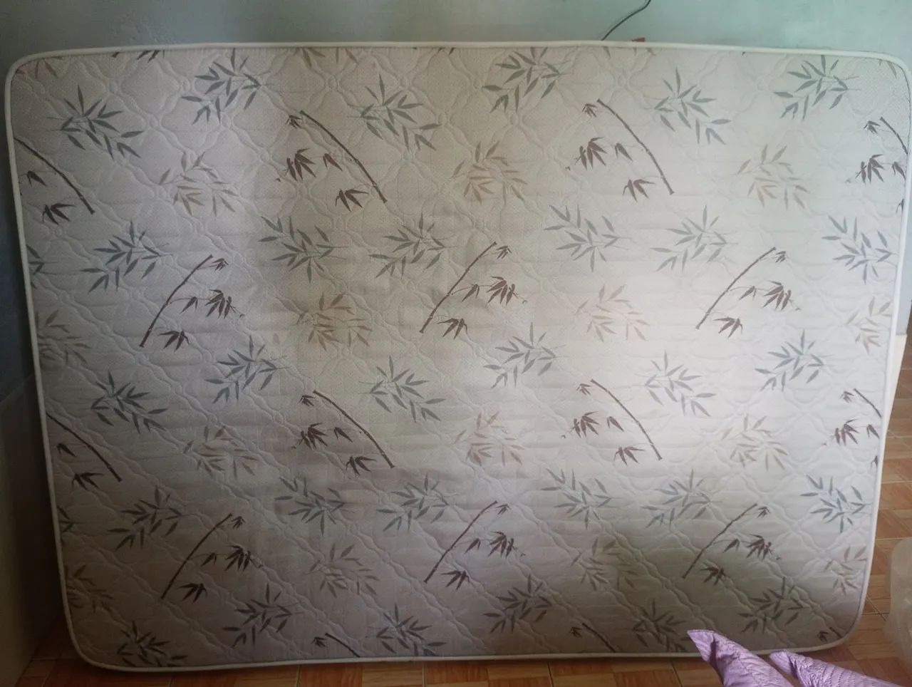 Cama box e colchão 