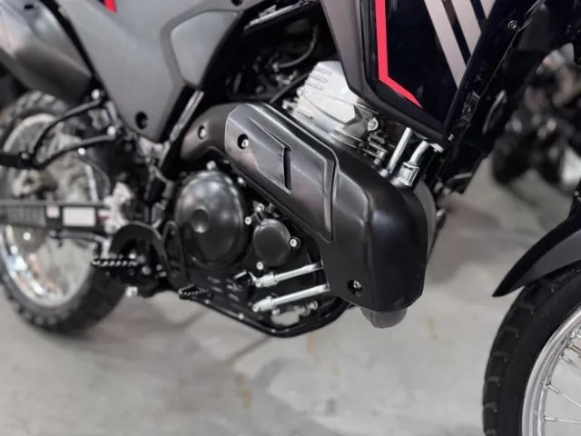 YAMAHA XTZ 250 LANDER CONNECTED 2025 - Foto 5