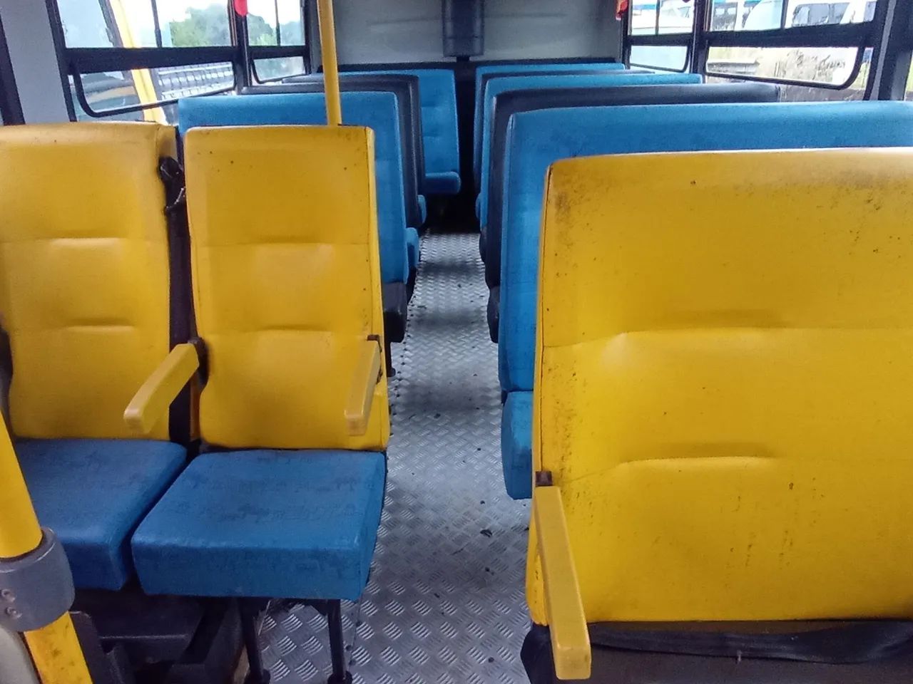 Microônibus Iveco wayclass 70c17 ano 2019 - Foto 4