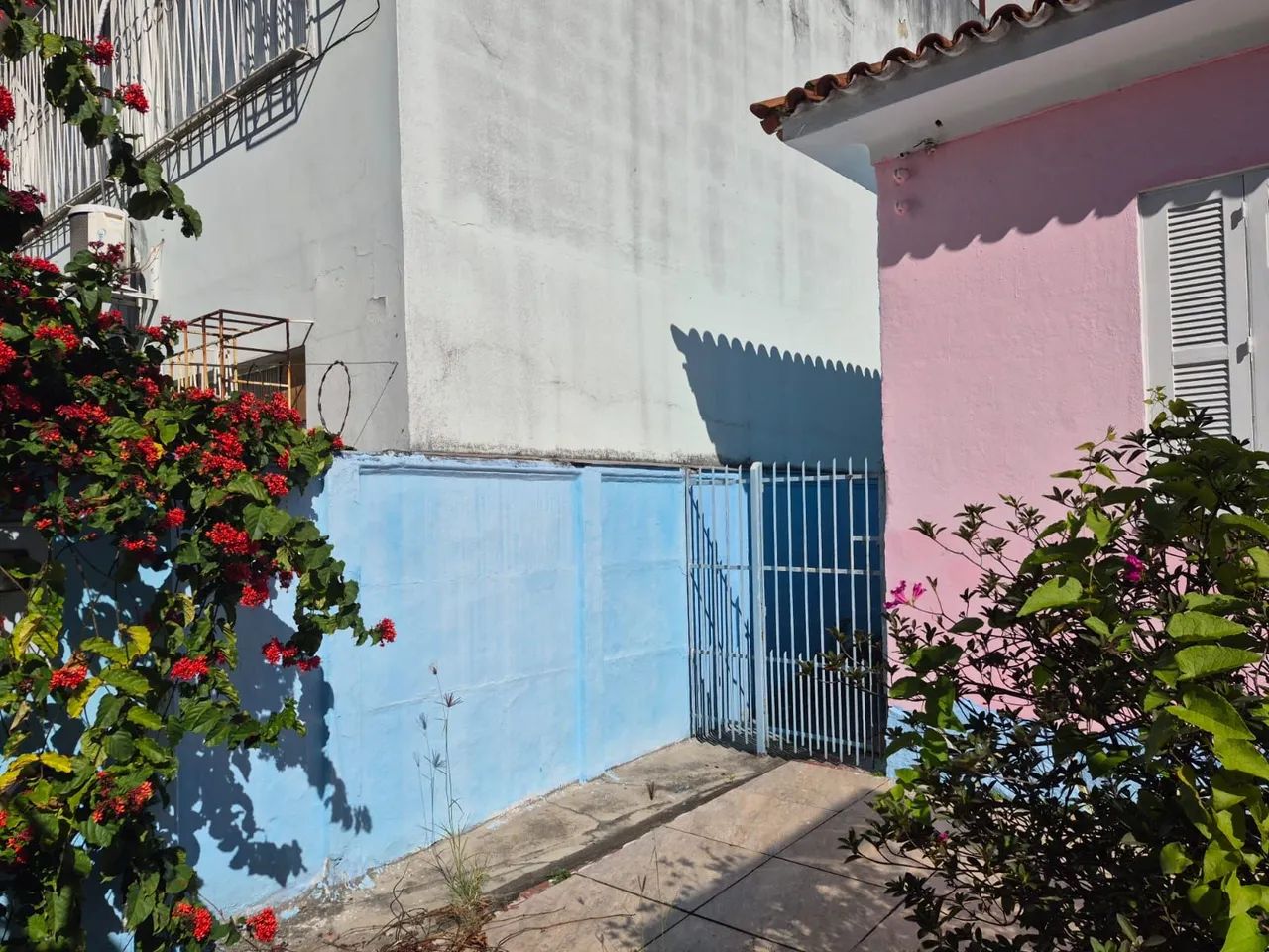 ALUGO CASA PARA FINS COMERCIAIS S  - Foto 2