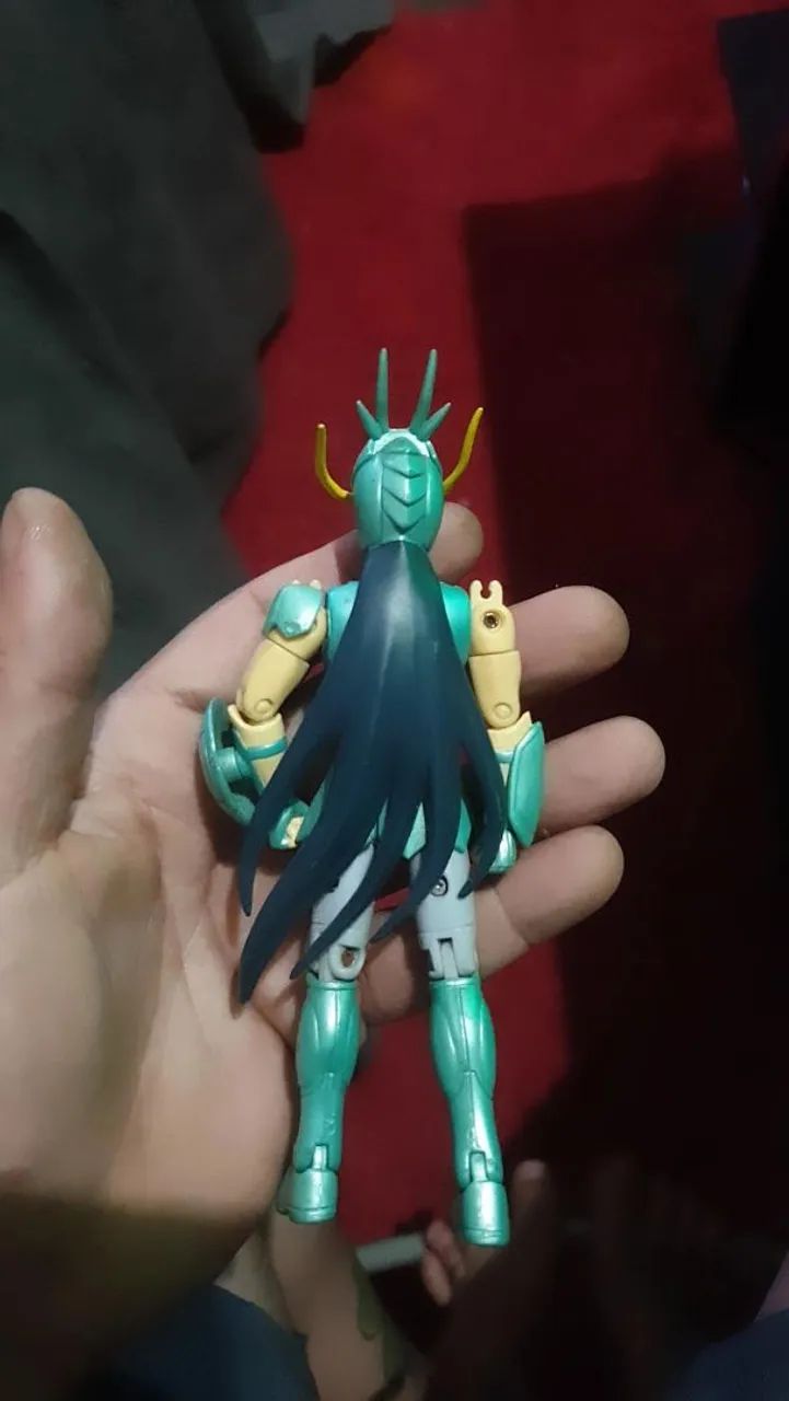 Boneco cavaleiros do Zodíaco bandai 2003 raro - Foto 2