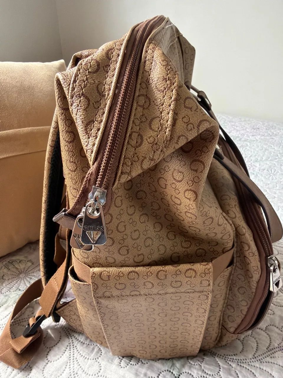 Mochila Maternidade GUESS Original - Foto 4