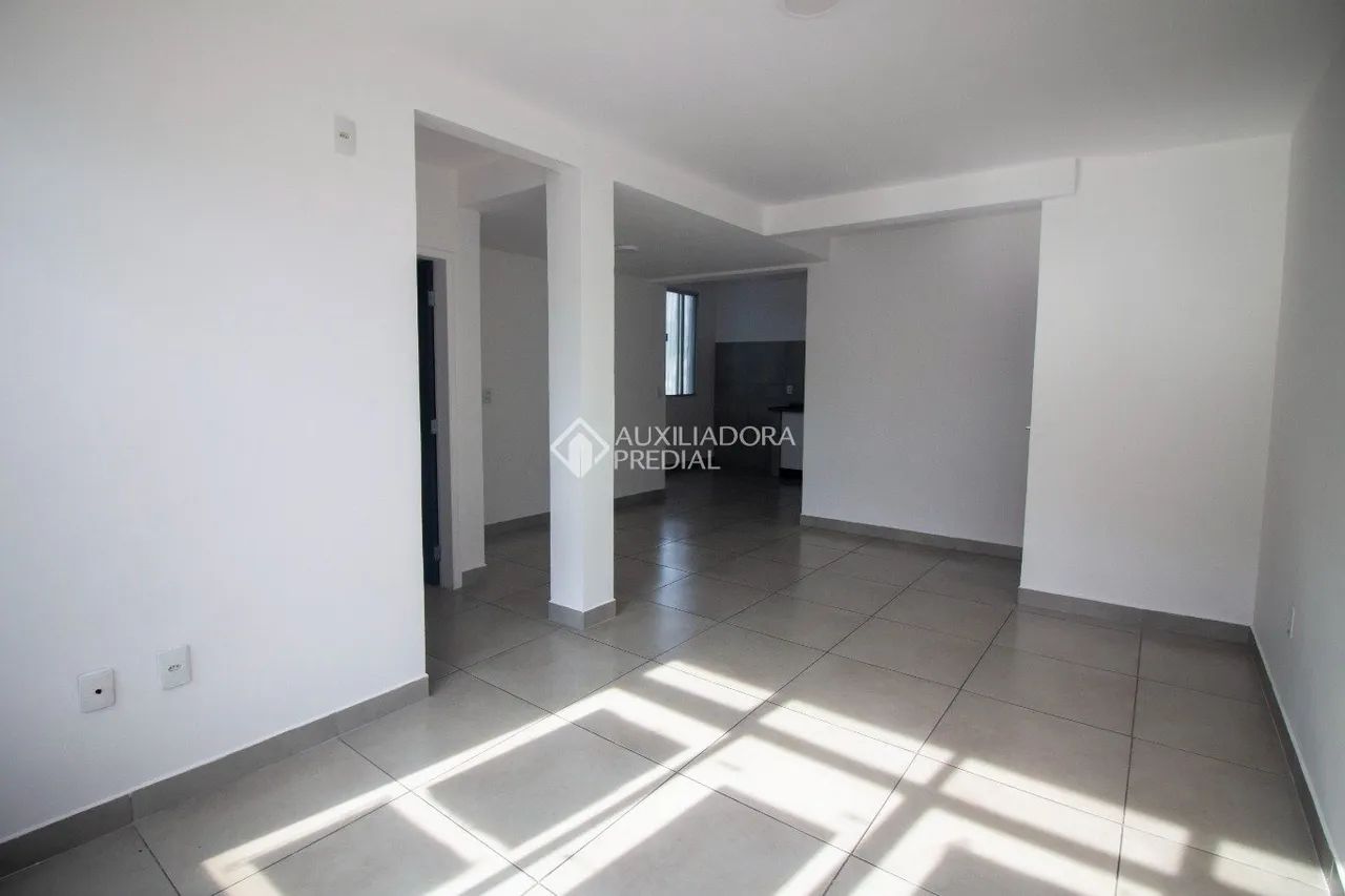 Apartamento à venda com 2 quartos,1 vaga no Itacorubi, Florianópolis-SC.