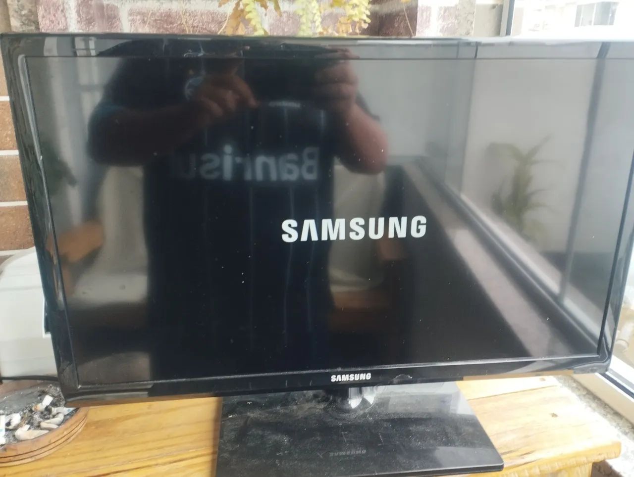 TV Samsung 24" 