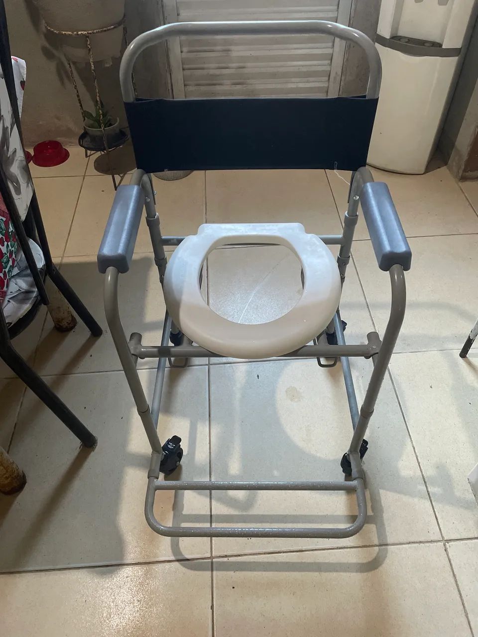 Cadeira de banho nova 