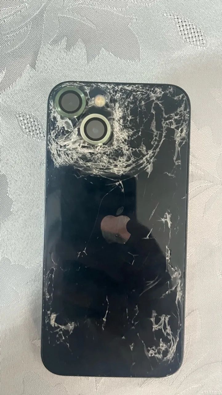Vendo iPhone 13 128 Gb no estado que está  - Foto 3