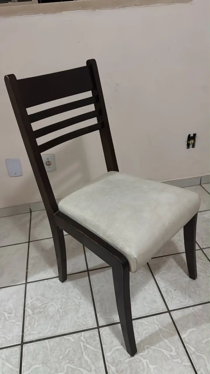 Mesa de Jantar com 6 cadeiras - Foto 2