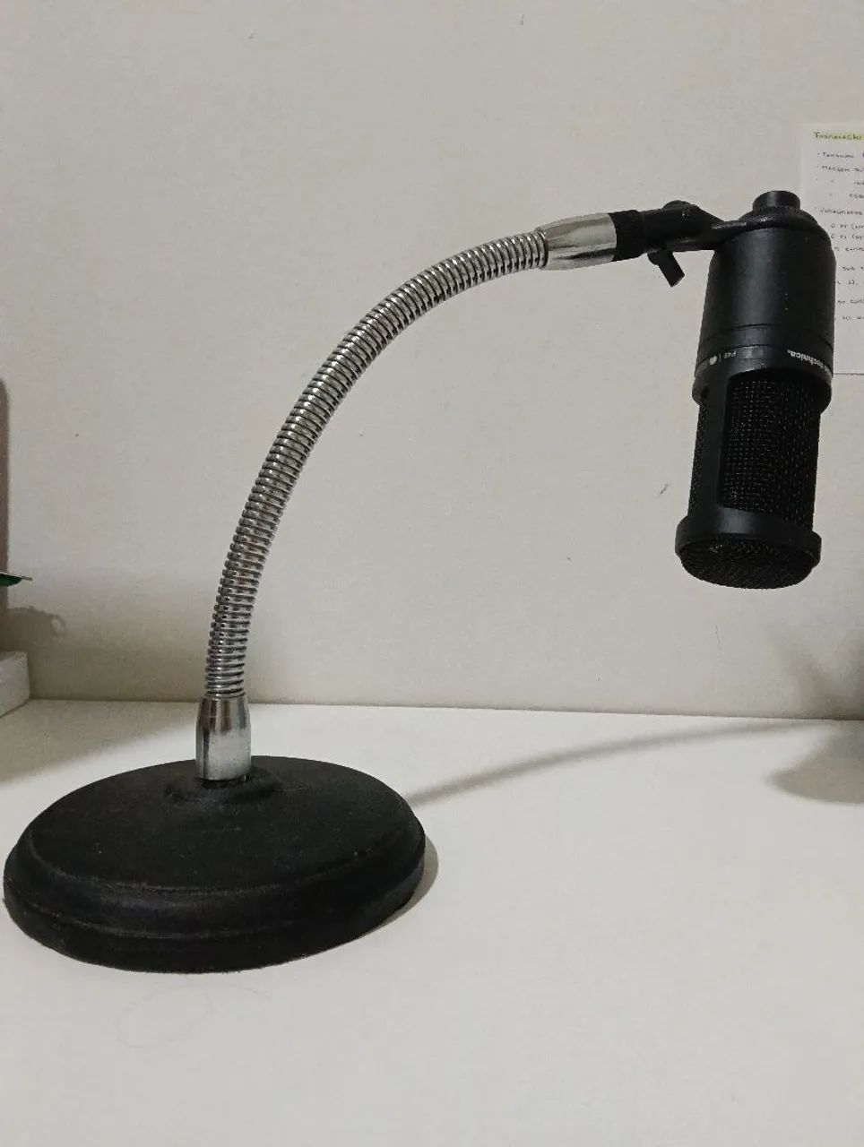Microfone Audio Technica AT 2020 + suporte