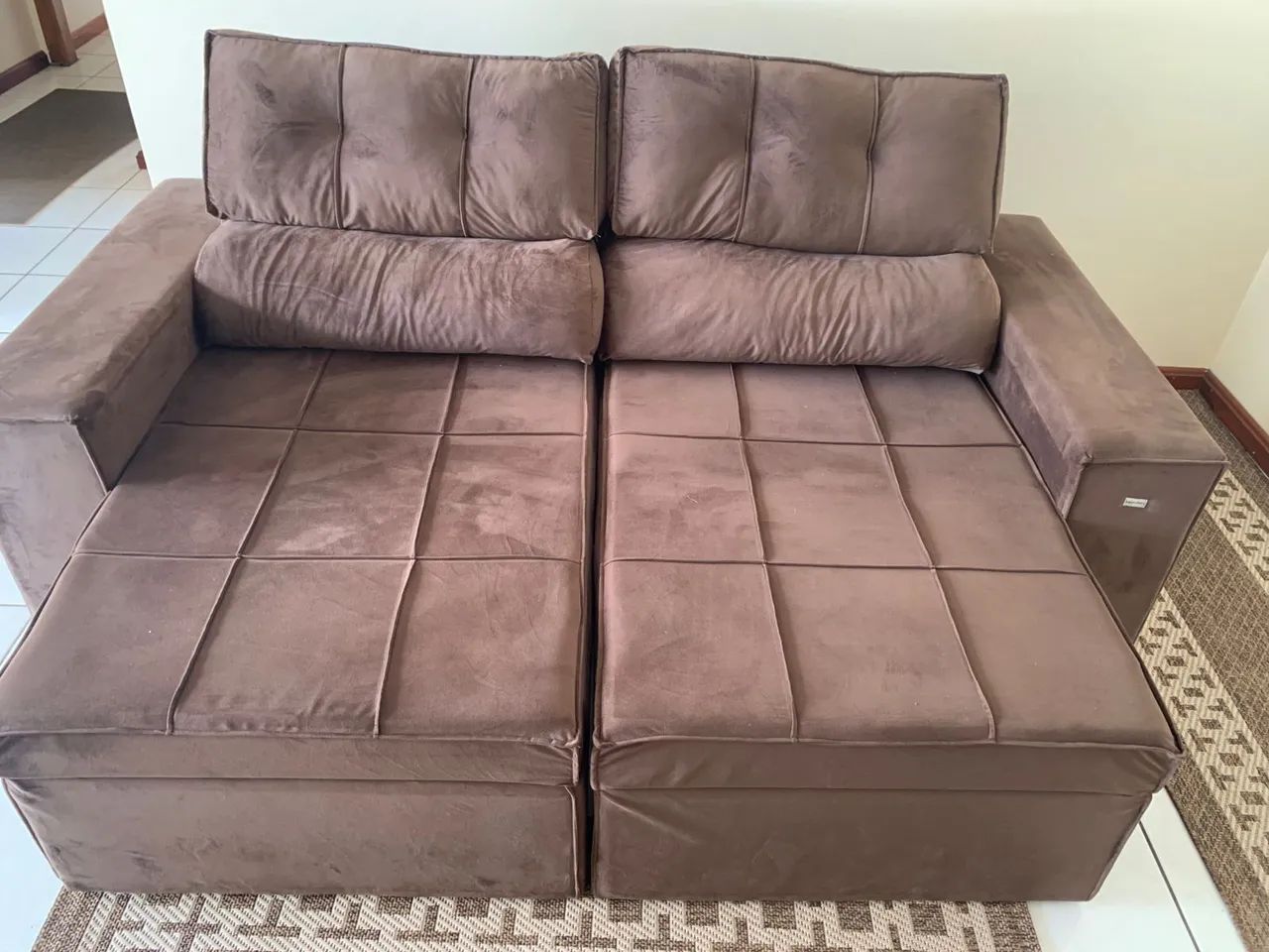 Sofá Kappesberg retrátil dois lugares