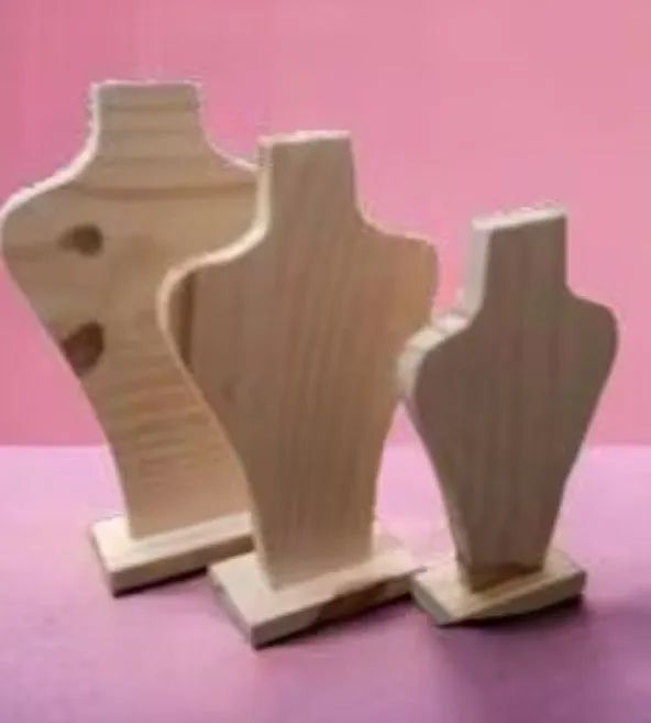 Busto de madeira para bijuterias kit de 3