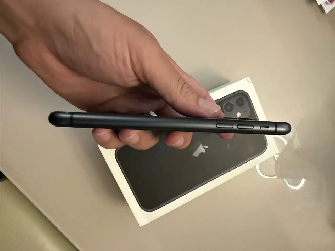 IPHONE 11 128GB ORIGINAL | NUNCA ABERTO | COM CAIXA E NOTA FISCAL - Foto 2