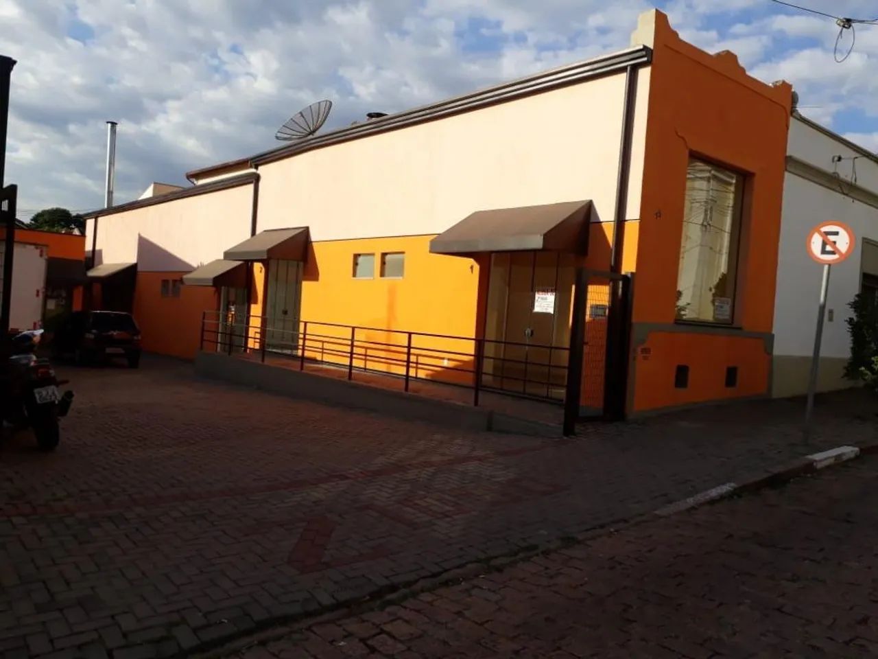 IMÓVEL COMERCIAL A VENDA EM SOUSAS