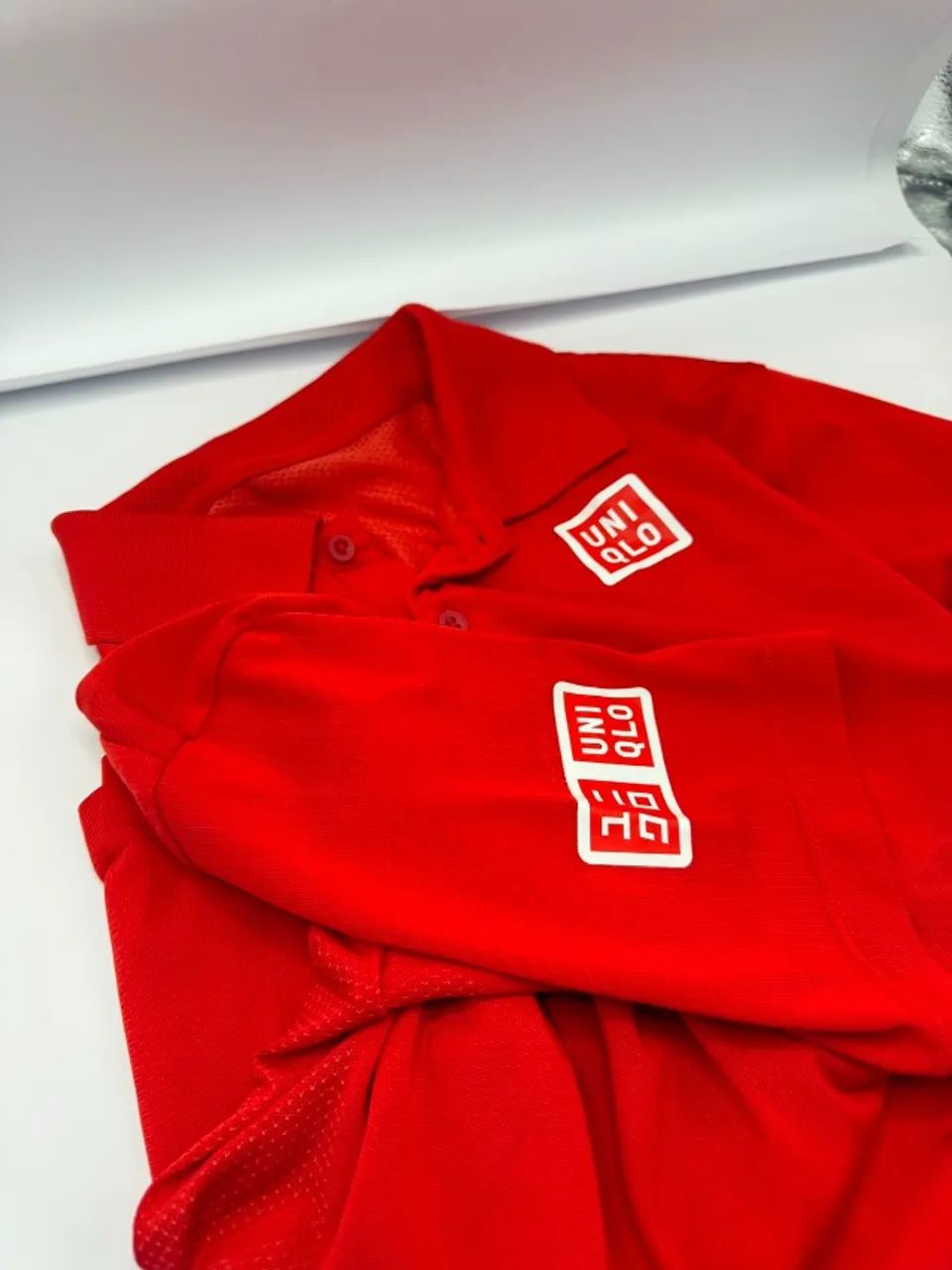 camisa polo uniqlo vermelha tennis - Foto 3