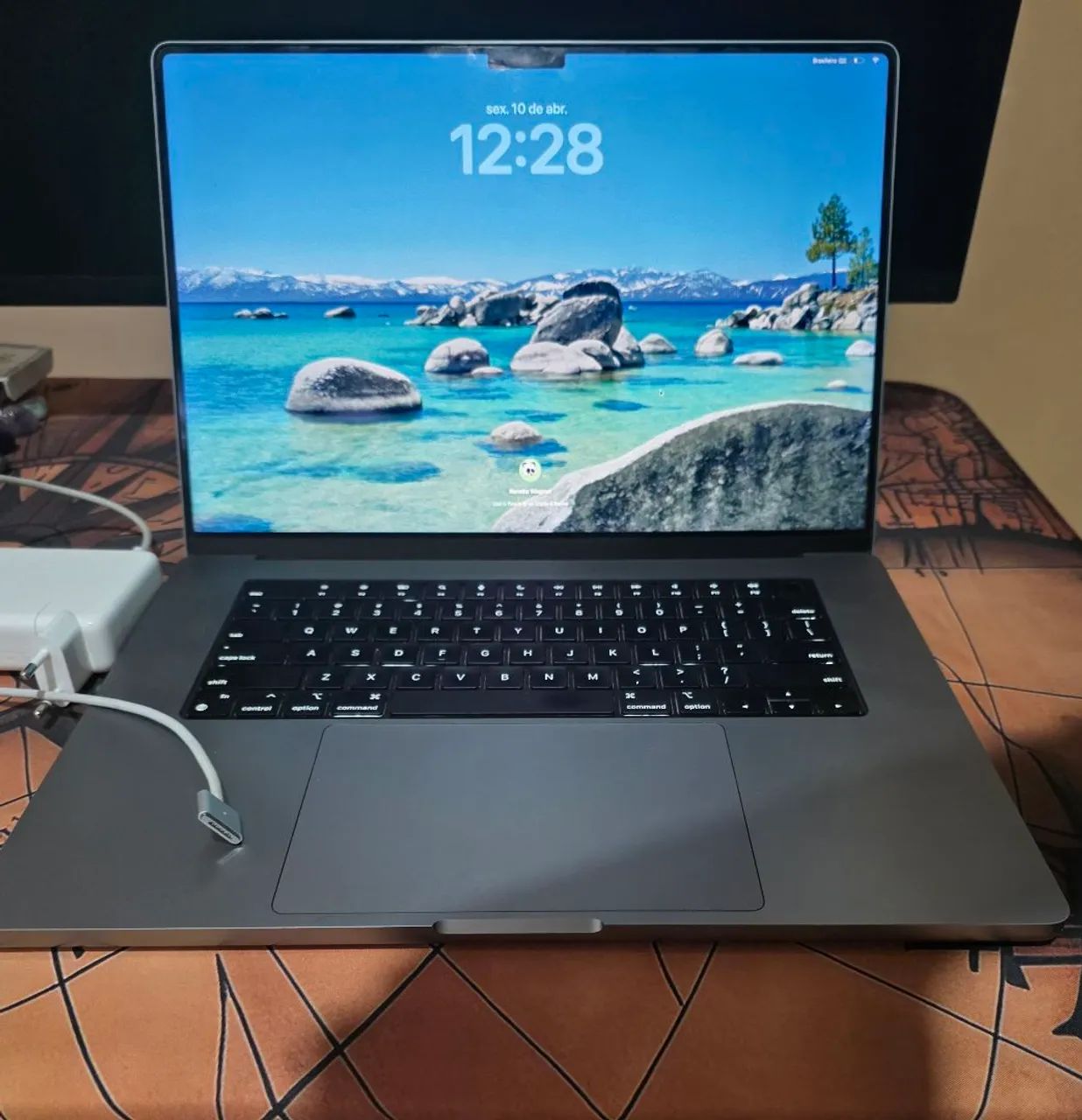 MACBOOK PRO M1 2021 com tela de 16