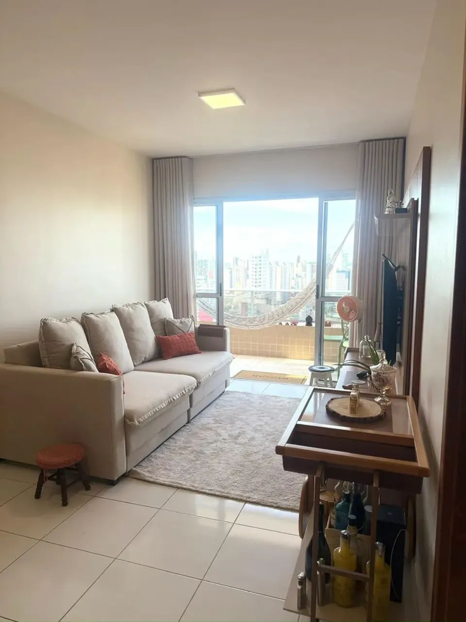EDIFÍCIO REAL DOM PEDRO | VENDA E LOCAÇÃO | 02 QUARTOS SENDO 01 SUÍTE | 77M²