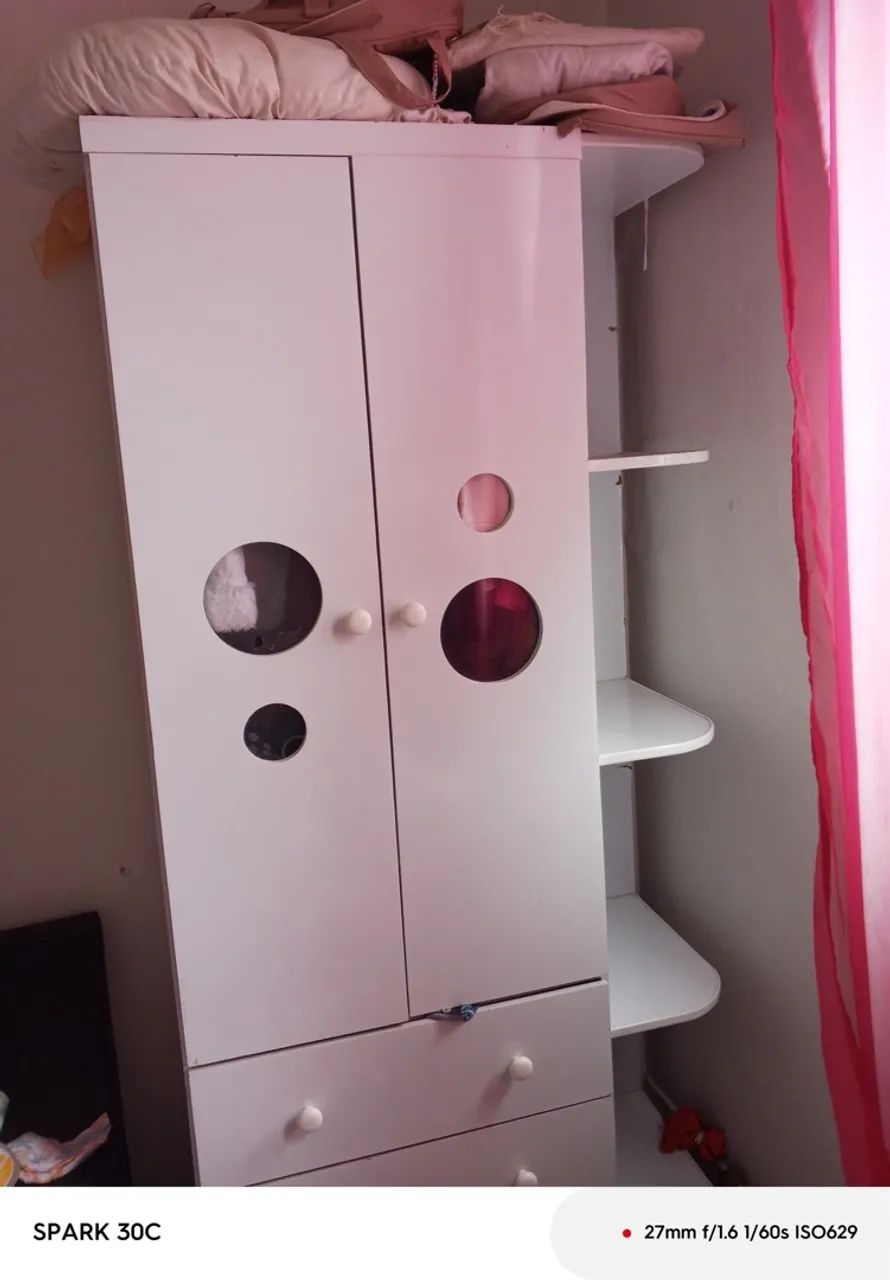 Guarda roupa infantil 