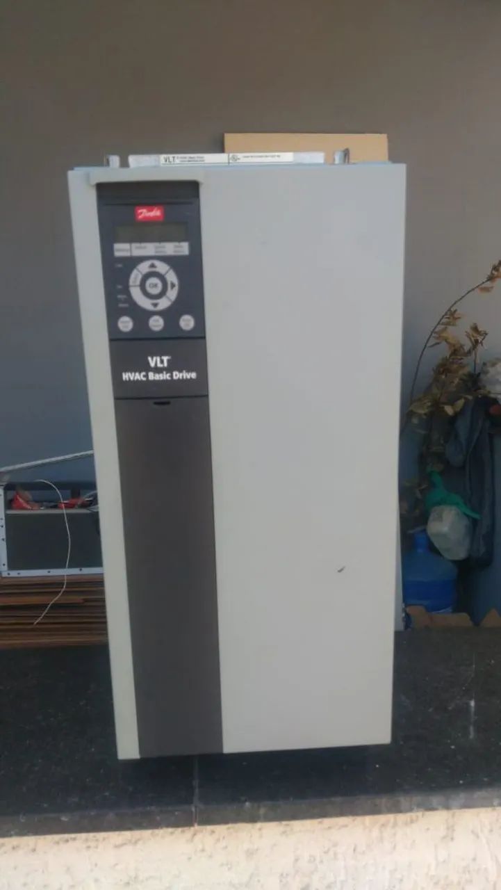 Lote inversores e soft danfoss - Foto 5