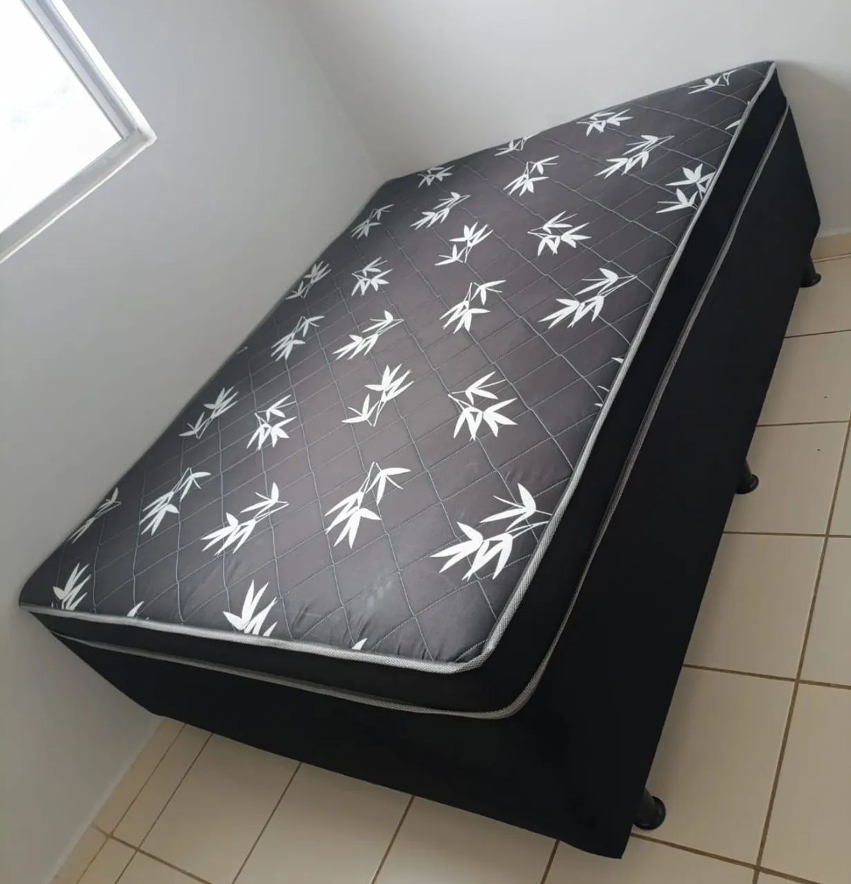 Cama box acoplada 10cm de espuma 