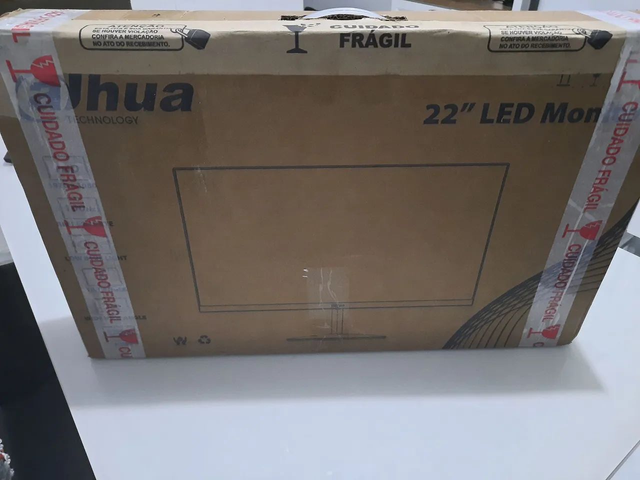 Monitor dahua 22 Led novo