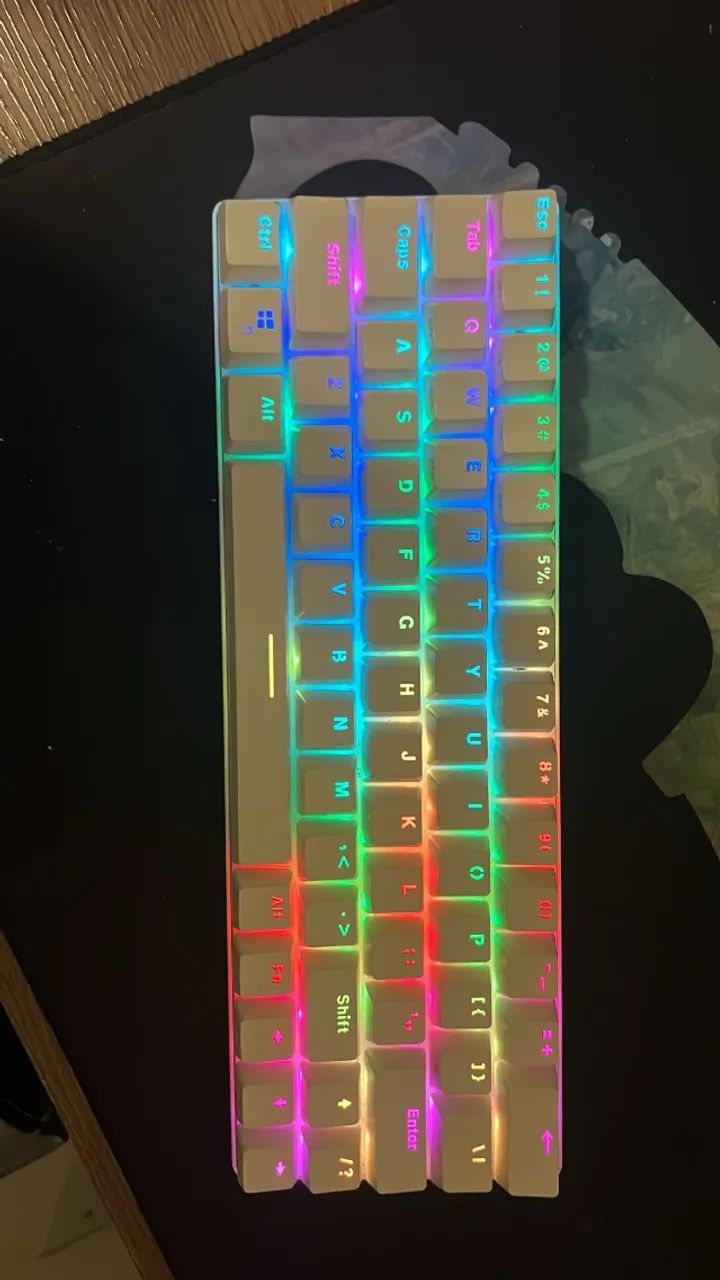 Teclado Mecânico BW-KB1 60% Branco  - Foto 3