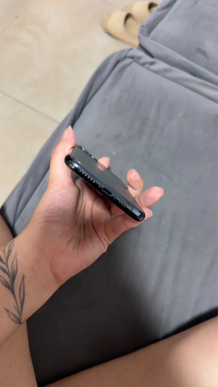 IPHONE 11 PRO - Foto 2