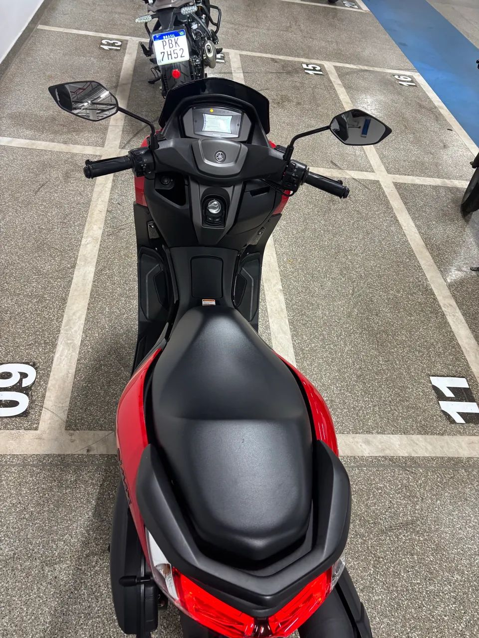 NMAX 160 Connected  - Foto 3