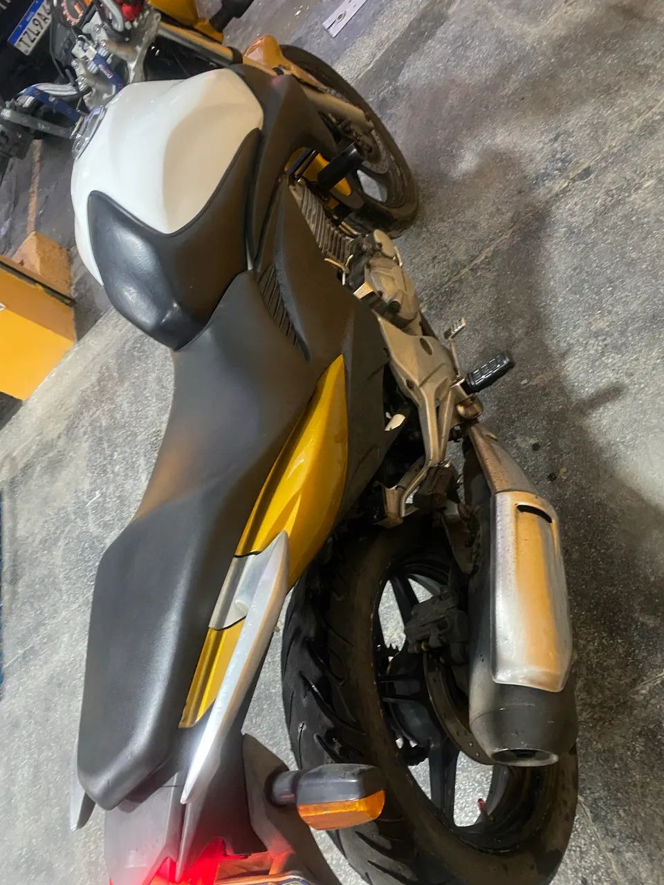 CB 300r 2014  - Foto 4