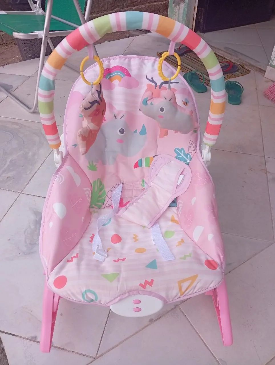 Vende-se cadeirinha de descanso