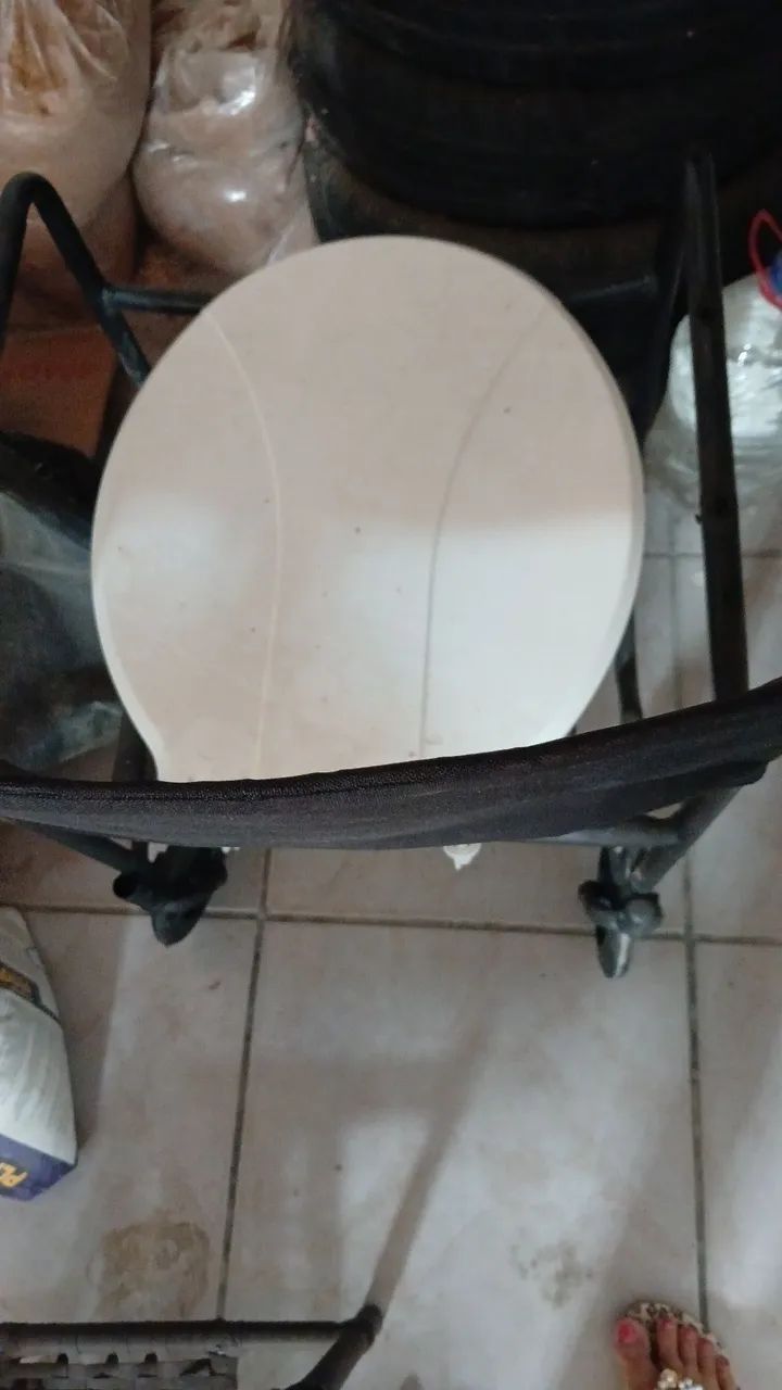 Cadeira de  banho  usada  - Foto 4