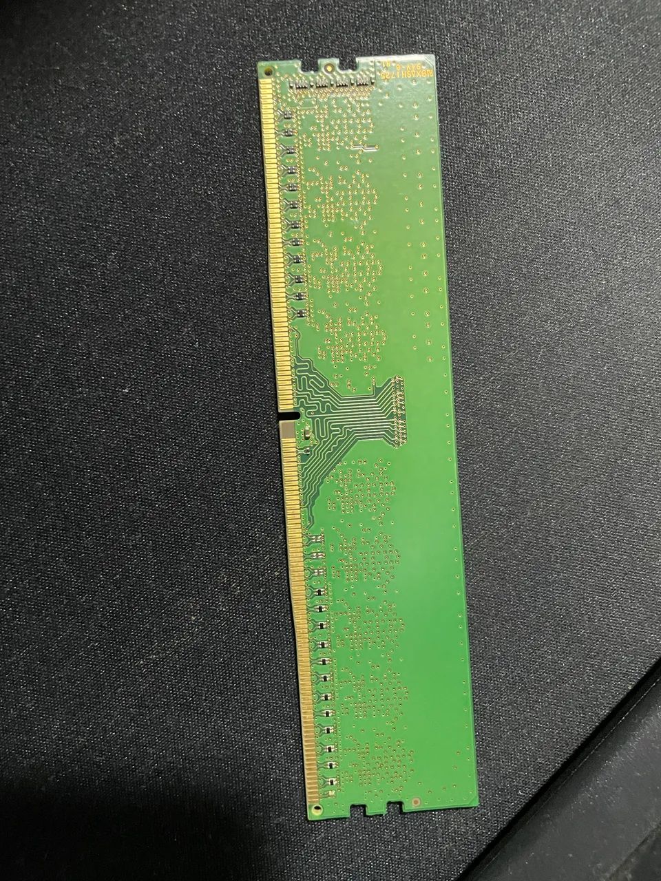 Memória ram 4GB DDR465704297529729123