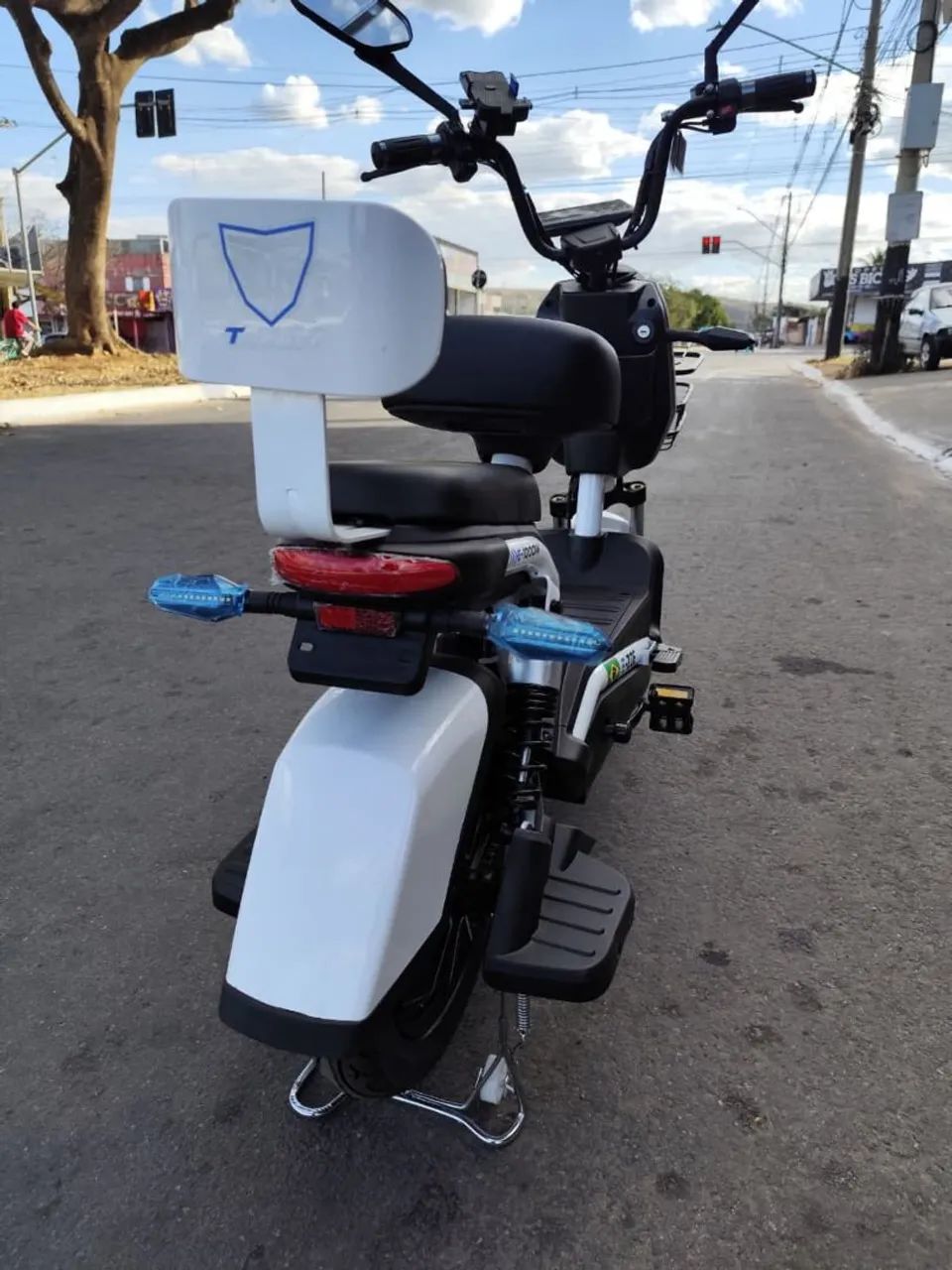 Moto scooter eletrica E -ZOE  - Foto 3