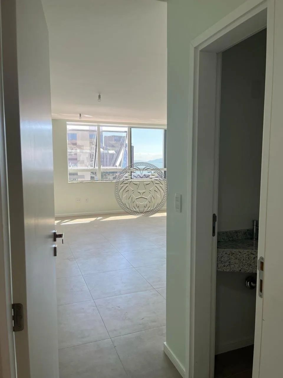 Sala comercial de 38,00m² no EdifícioBlue Diamond Business - AGRONOMICA - Foto 4