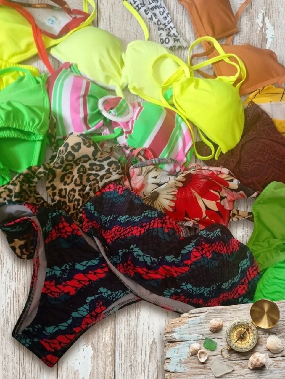 LOTE BIQUINIS VARIADOS DE TAMANHO E COR 