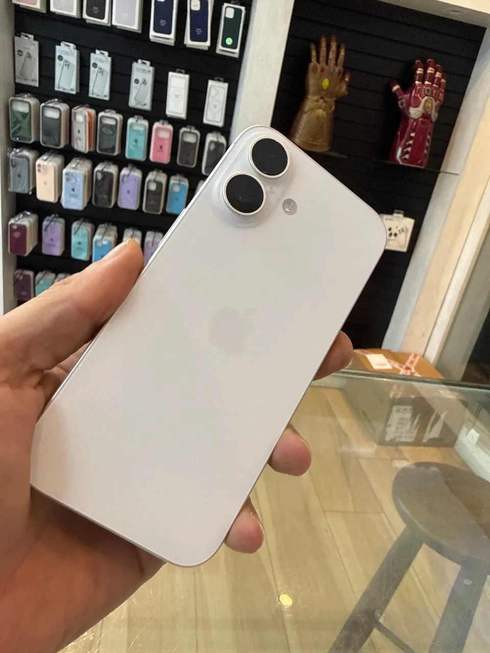 Iphone 16 128 Branco Bateria 100 %- Garantia Apple  - Foto 3