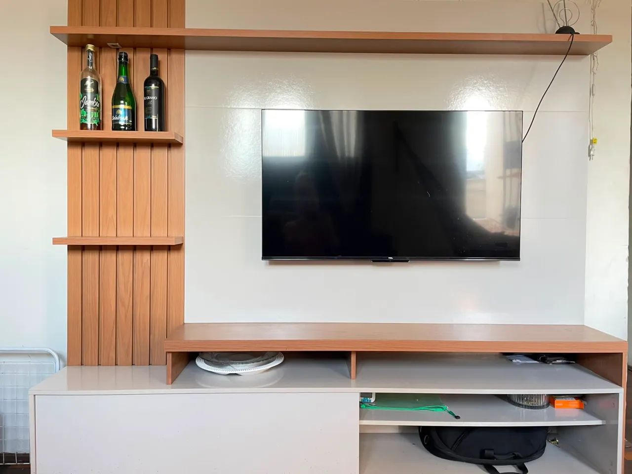 VENDO ESTANTE SALA 