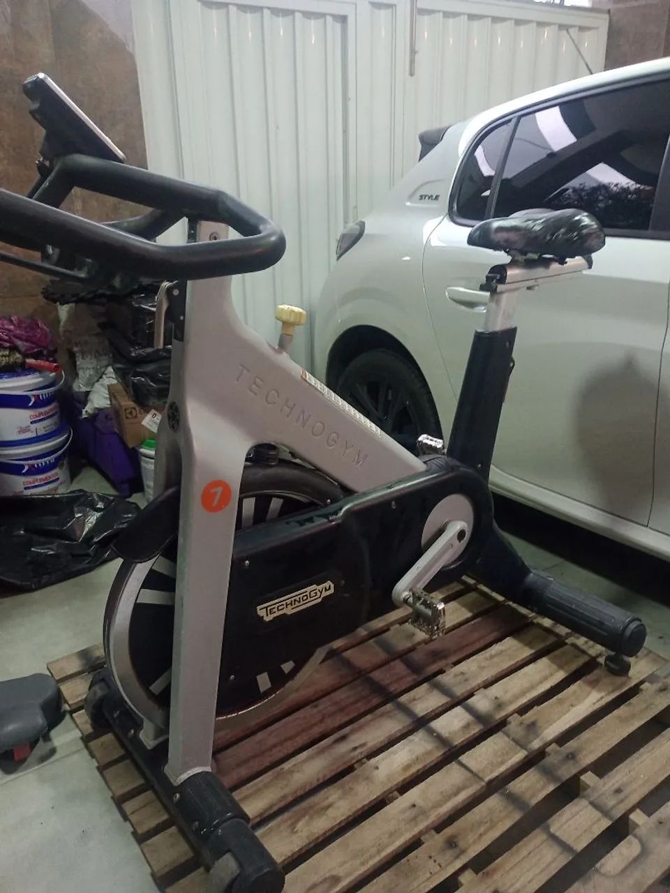Spinning technogym  - Foto 2