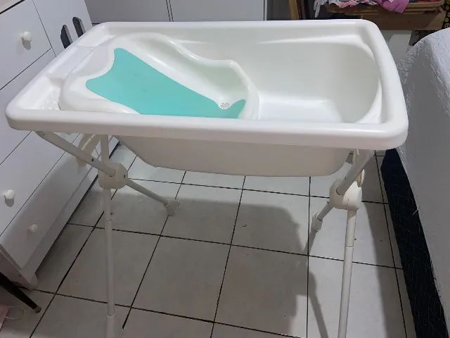 Banheira Infantil com Suporte