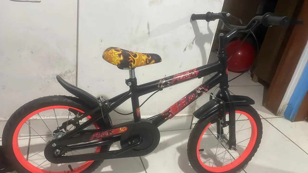 Vendo uma bicicleta aro 16 nova  - Foto 2
