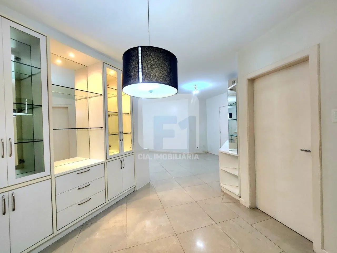 Apartamento 4 quartos em regão nobre no Centro - Foto 2