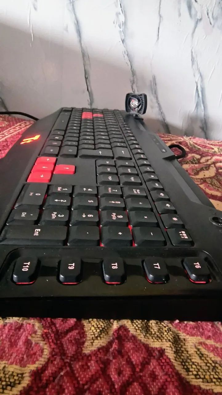 Teclado Gamer Thermaltake Challenger pro - Foto 3