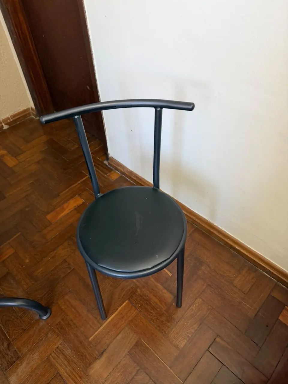Mesa com 3 cadeiras - Foto 4