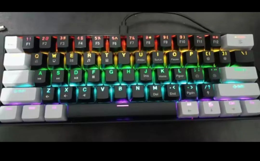 Teclado mecânico 60% - Foto 2