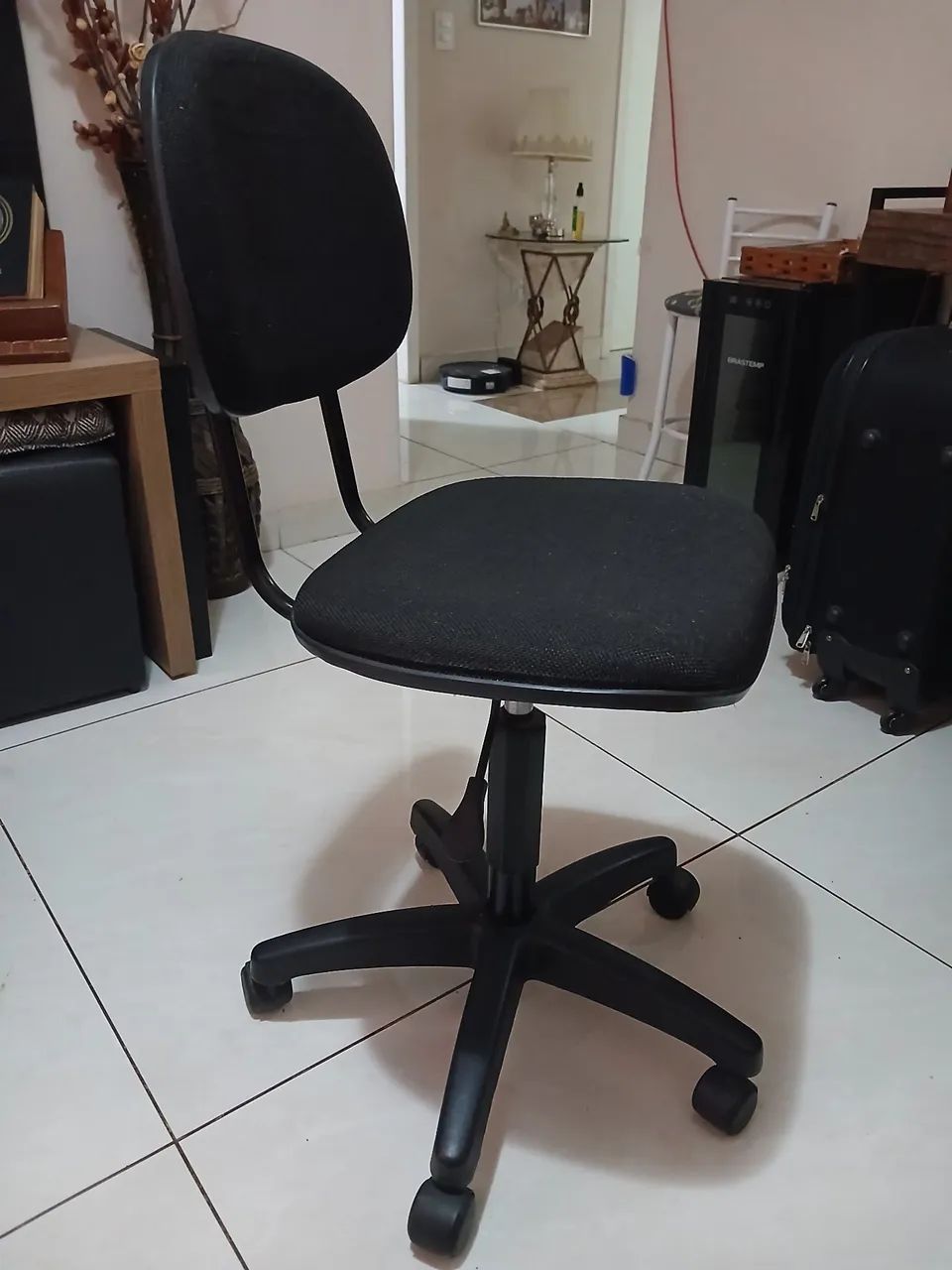Cadeira Preta 5 Rodas - Foto 2