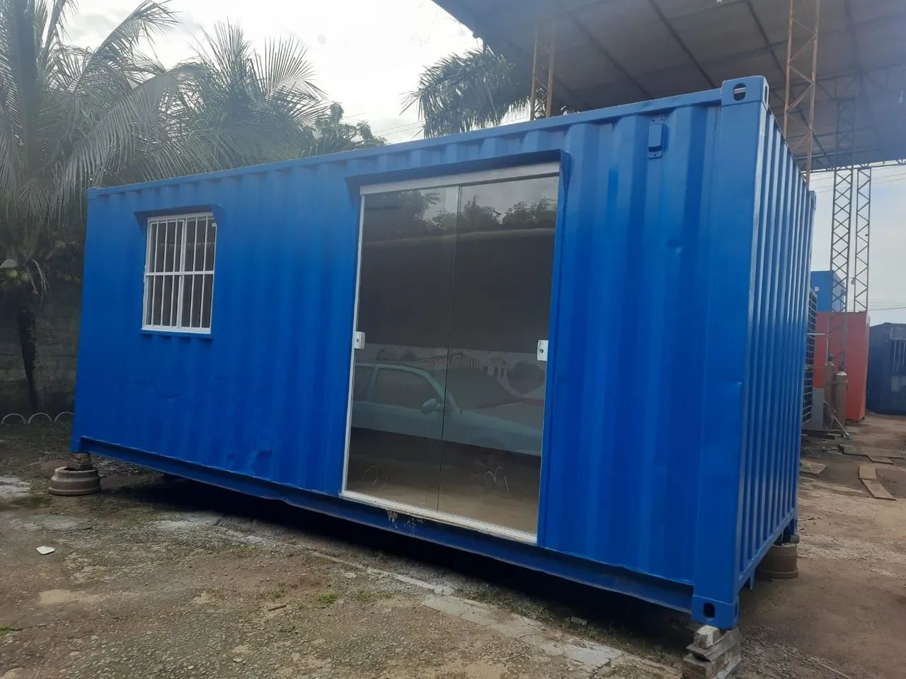Container marítimo stand de vendas com banheiro - Foto 2